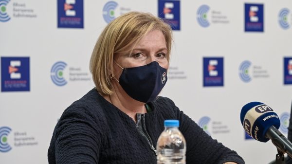 Δραματική έκκληση Γκαγκα: Εμβολιαστείτε χάσαμε τρεις εικοσάχρονους σε μια εβδομάδα