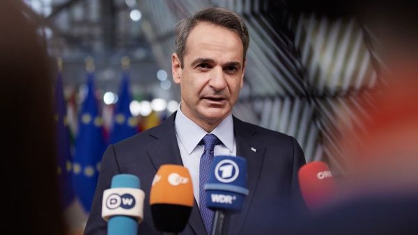 Μητσοτάκης: Νέα μέτρα ανακούφισης για αυξήσεις σε ηλεκτρικό ρεύμα και φυσικό αέριο