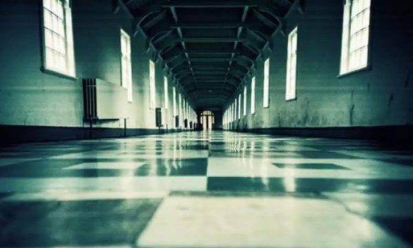 Χρειαζόμαστε πιο πολλά ψυχιατρεία από ΜΕΘ