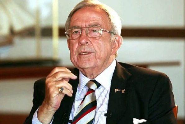 Τέως βασιλιάς Κωνσταντίνος: Σε ΜΕΘ με πνευμονία