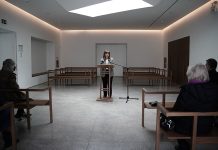 Επίσκεψη Σακελλαροπούλου στο αποτεφρωτήριο Ριτσώνας: «Ένδειξη πολιτισμού η δυνατότητα επιλογής»